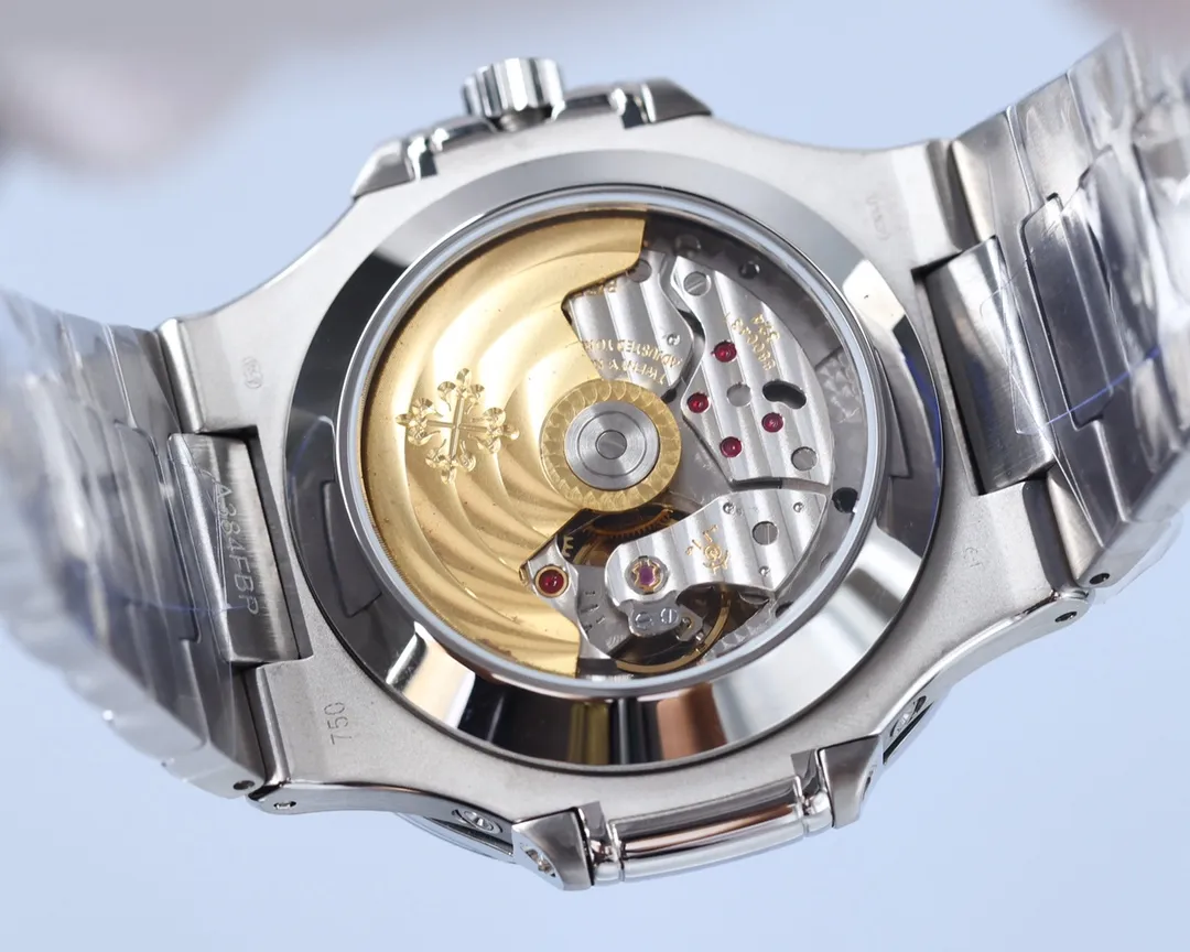 Patek Philippe Sporty Elegance Series 5726/1A-014 1. The structure of the case is the same as the original one. The hole on the case is beveled. When the screw is screwed in, it will move downward to tighten the front cover. The three-layer waterproof ring screw-in crown makes the case super waterproof. 2. The replica movement in the 3.0 era is modified to Cal.324 S QA LU 24 H movement 3. The steel strap has good texture, can be bent flexibly, and is comfortable to wear. It does not have the bending range of some versions on the market that is not enough to wear on small wrists, and the strap cannot be bent. The buckle is made of spring steel and has good elasticity. 4. Functions include three-hand time display, month and week calendar display, and moon phase 24h display. The functions are real and usable. The quick adjustment position of the month and week is different from other versions on the market and remains consistent with the original. 🔥Top quality products with constant quality🔥